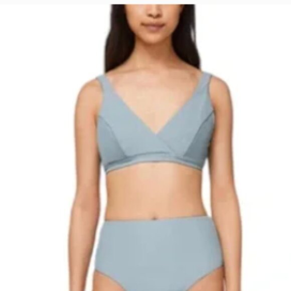lululemon athletica Other - Lululemon Chambray Clear Water Bikini Top size 10